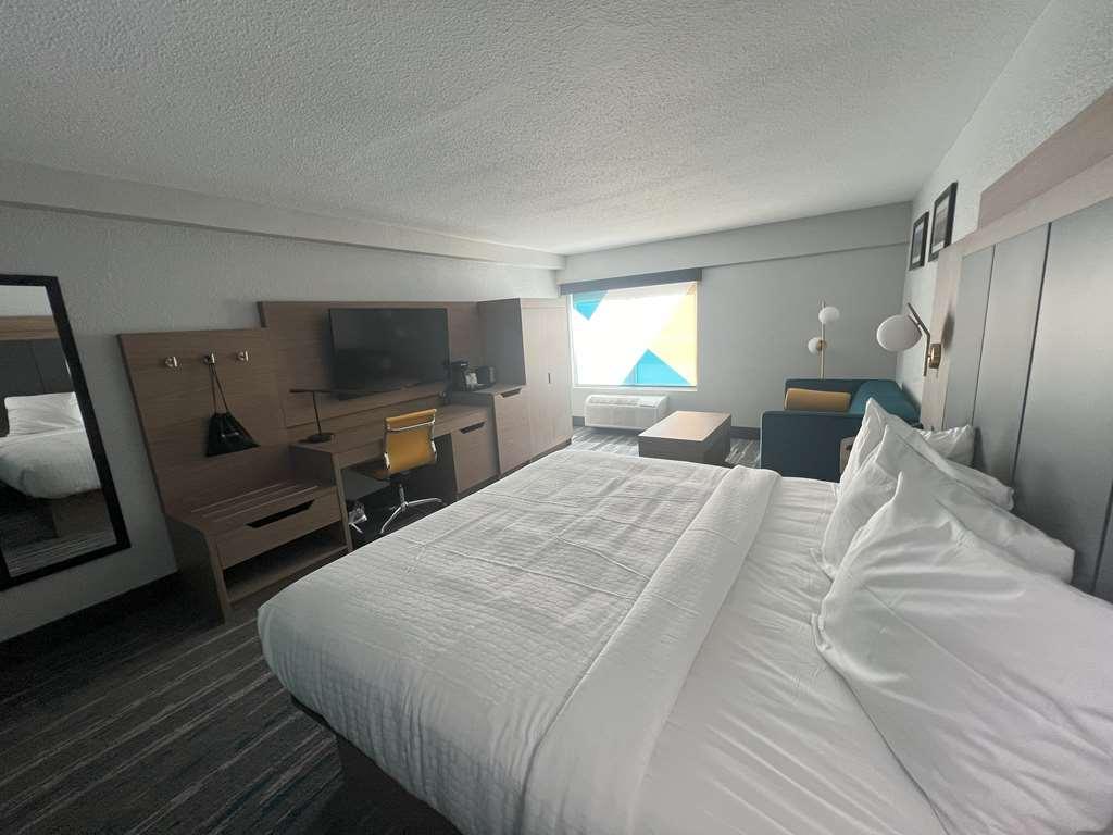 Best Western Plus Mobile Inn And Suites Δωμάτιο φωτογραφία