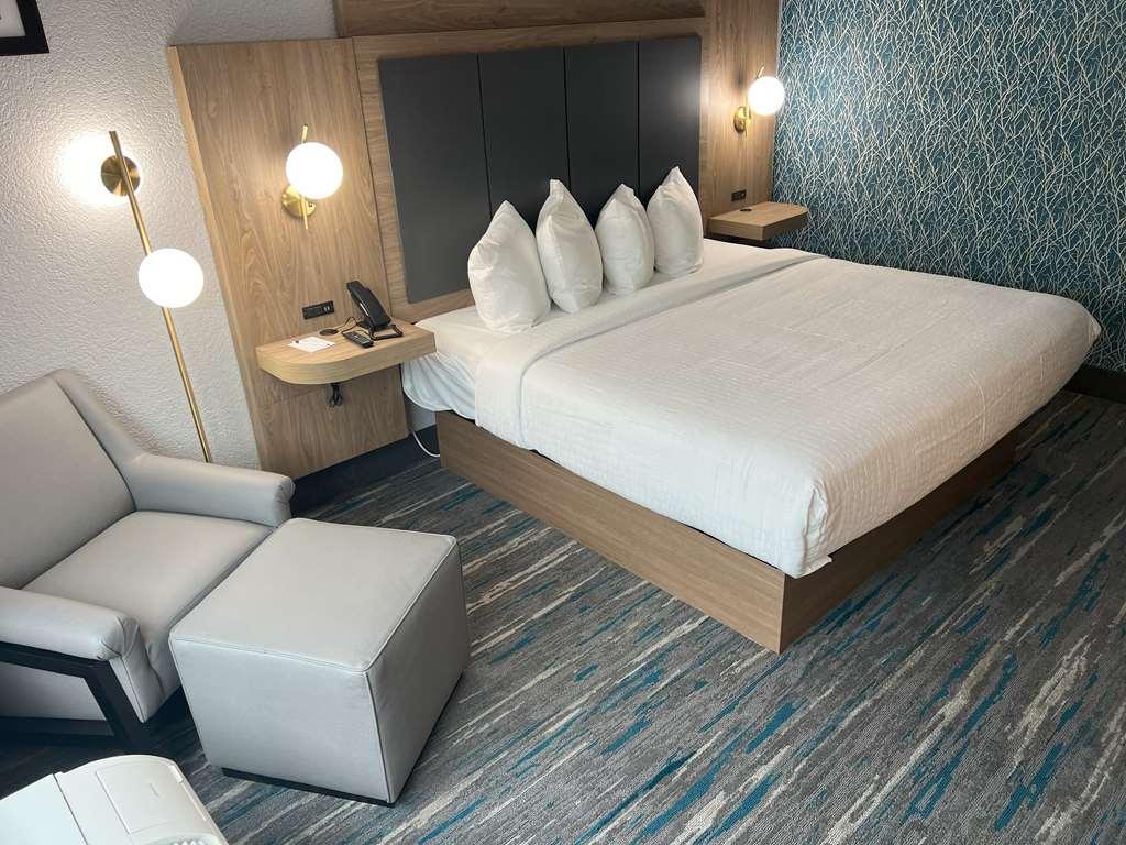 Best Western Plus Mobile Inn And Suites Δωμάτιο φωτογραφία